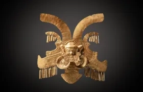 Diadema en Oro Calima. 