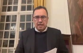 El embajador de Colombia en Francia, Alfonso Prada.
