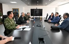 La reunión entre Iván Velásquez, Ministro de Defensa, y Frank Abrego, Ministro de Seguridad Pública de Panamá.