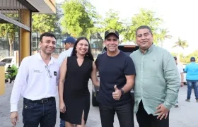 Alcalde Alejandro Char junto a las directivas de la IUB. 