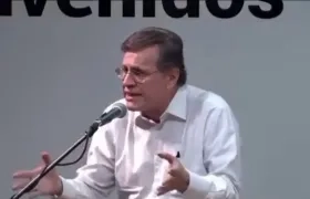 El presidente de la Central Unitaria de Trabajadores (CUT), Fabio Arias