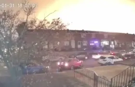 Momento de la explosión tras la caída de la avioneta. 