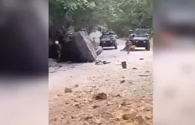 Ataque del ELN a vehículo del Ejército Nacional. 