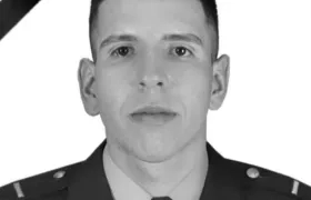 Teniente Nicolás Andrés Reyes Valencia.