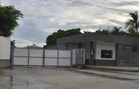 Fachada de la empresa Monómeros.