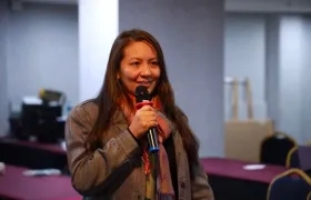 Lena Yanina Estrada Asito.