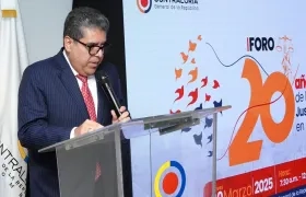 El Contralor General de la República, Carlos Hernán Rodríguez Becerra.