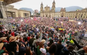 Momento del discurso de este martes del Presidente Petro en la Plaza de Bolívar.
