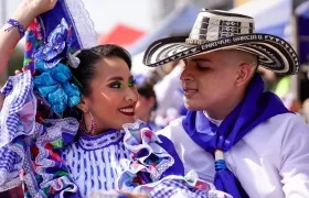 La cumbiamba durante la Batalla de Flores en la Vía 40.