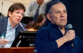 Los senadores de oposición Miguel Uribe y Efraín Cepeda. 