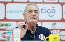 El argentino Gustavo Alfaro, entrenador de la selección paraguaya. 