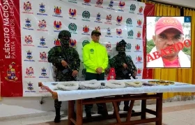 Alias 'Omar' del 'Clan del Golfo' y material bélico incautado. 