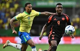 Gabriel Magalhães, defensa de Brasil, será baja ante Argentina por suspensión. 