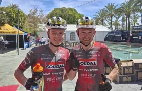 El colombiano Héctor Páez y el italiano Dario Cherchi.