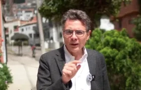 Alejandro Gaviria. 