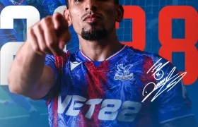 Daniel Muñoz renovó contrato con Crystal Palace hasta 2028.