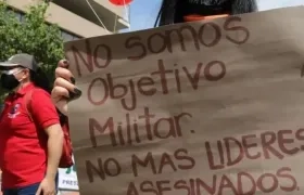AI alerta sobre el persistente abandono estatal y la falta de garantías. 