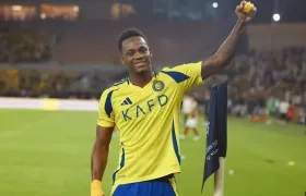 Jhon Jader Durán celebra uno de sus goles contra el Yokohama Marinos. 