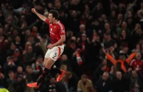 Harry Maguire celebrando el gol de la clasificación.