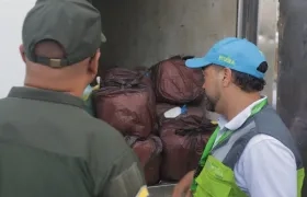 Operativos de control y sensibilización de la C.R.A. en vías del Atlántico.