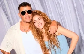 Alejandro Sanz y Shakira durante la producción de 'Bésame'. 