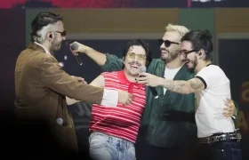 Los integrantes de la banda colombiana de pop latino Morat, Juan Pablo Isaza, Martín Vargas Morales, Juan Pablo Villamil y Simón Vargas Morales. 