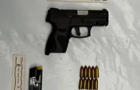 El arma que pretendía ser ingresada a La Picota. 