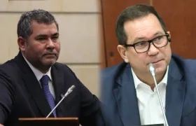 Los senadores liberales Alejandro Chacón y Lidio García.