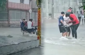 Motociclista fue atracado por pandilleros en el barrio El Santuario.