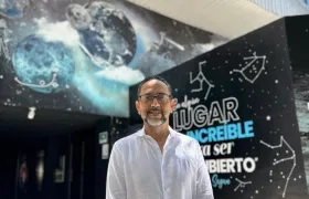 Jorge Senior en el Planetario de Combarranquilla. 