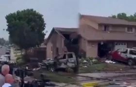 Accidente de avioneta produjo incendio que afectaron múltiples viviendas.