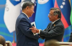 Los presidentes de China, Xi Jinping y de Colombia, Gustavo Petro.
