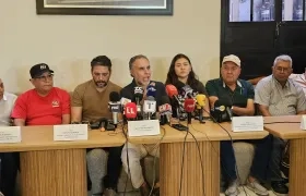 Armando Benedetti, Ministro del Interior, en rueda de prensa. 
