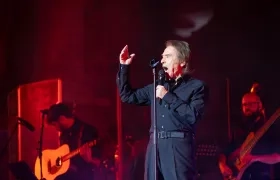 Raphael durante el concierto. 