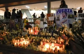 Altar en honor a Miguel Uribe.