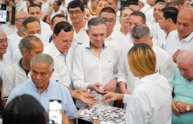 Efraín Cepeda, presidente del Congreso.