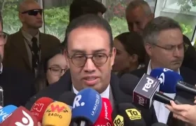 El abogado de Miguel Uribe, Víctor Mosquera Marín.