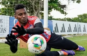 Jefersson Martínez ocupó el lugar dejado por el uruguayo Santiago Mele. 