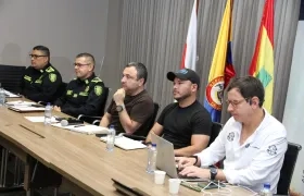Reunión de la Policía con las autoridades distritales previos al partido del viernes.