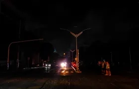 Varios barrios quedaron sin el servicio de energía por más de 2 horas. 