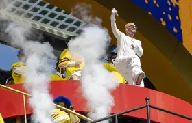 J Balvin en el show de medio tiempo de la final del Mundial de Clubes.