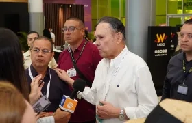 Senador Efraín Cepeda, en el marco del Foro de la OCDE.