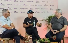 Alcalde Alejandro Char en entrevista con Jorge Cura y Laurian Puerta, director de Emisora Atlántico y editor de Zona Cero, respectivamente. 