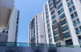 Fachada conjunto 'Flores del Recreo'.