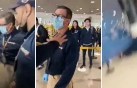  Jaime Alonso Sánchez Cárdenas golpeó a un viajero y le ocasionó lesiones en su rostro y pierna izquierda. 