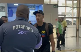 Jordan Barrera en su llegada a Río de Janeiro.