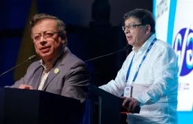 El Presidente Gustavo Petro y el magistrado Jorge Ibáñez.