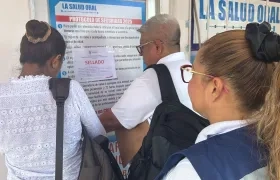 Funcionarios proceden al cierre preventivo de las IPS. 