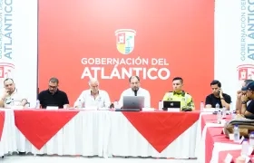 Autoridades municipales y departamentales en mesa técnica para concertar medida de pico y placa.