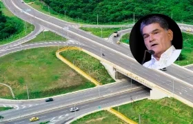 Aspecto de la Vía al Mar y el Procurador Gregorio Eljach. 